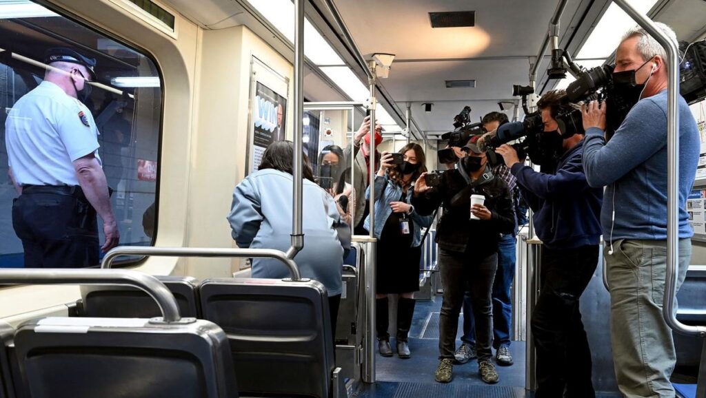 Rape on US Train but Passenger Doesn't Help