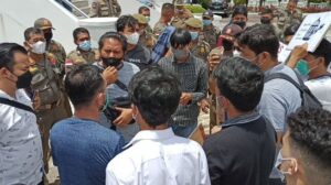 Pencari Suaka Asal Afganistan di Batam di Bubarkan Polisi
