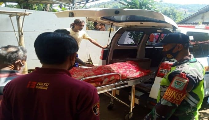 Diduga Terlilit Hutang 7 Juta, IRT Di Cibadak Sukabumi Jabar Gandir