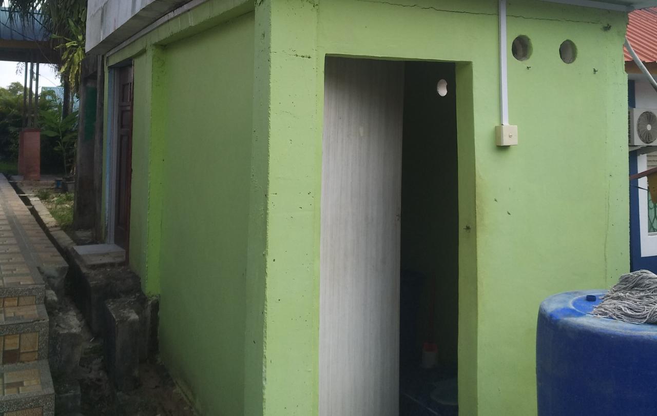 Rehabilitas Toilet di SMPN 4 Batam Memakan Anggaran Rp. 411.766.551 Juta Rupiah