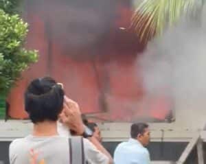 Kantor DPRD Batam Fraksi Hanura Hangus Terbakar